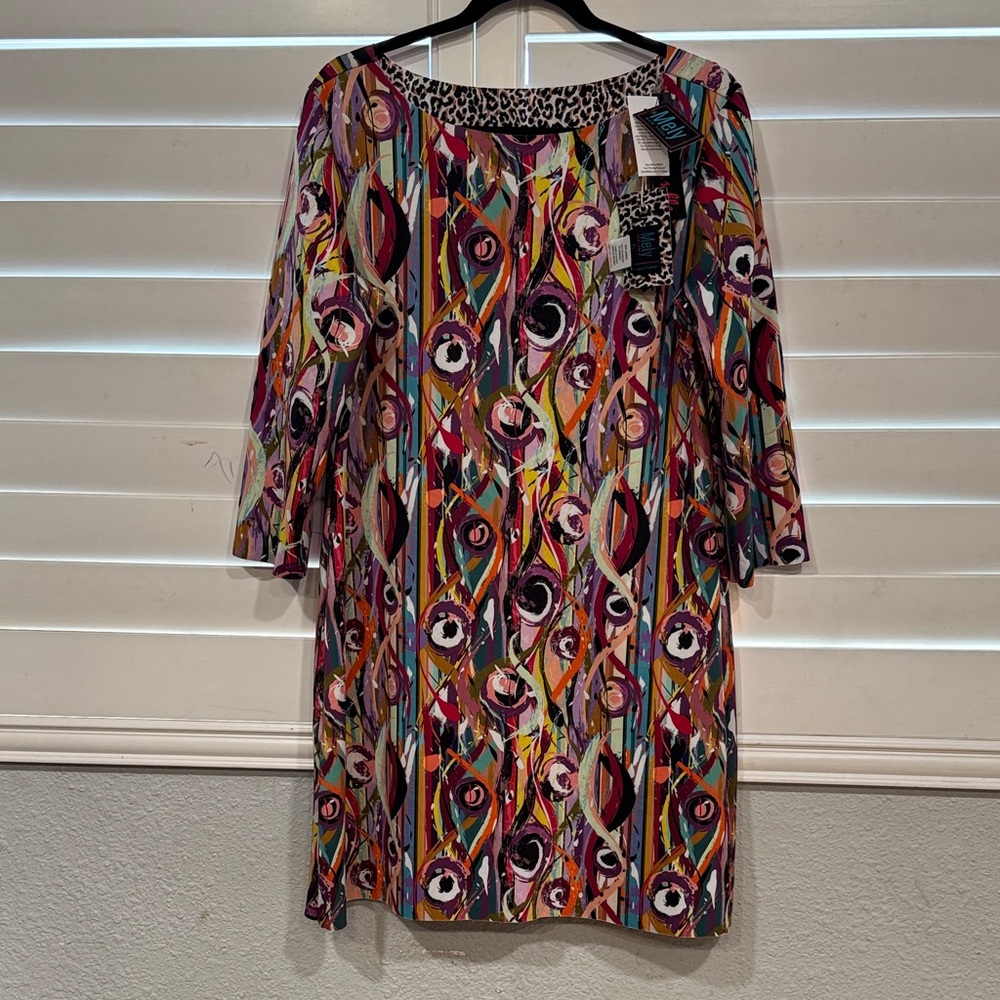 Vibrant Long Sleeve Dress with Abstract Pattern